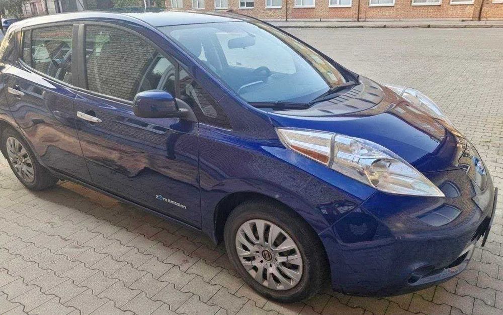 Продам Nissan Leaf 2017, 30kw