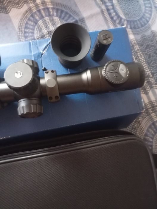 Mira visão noturna pulsar 770 ou digex 455