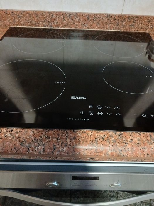 Vendo forno e placa de indução