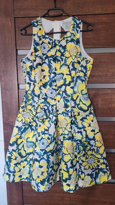 Sukienka firmy H&M