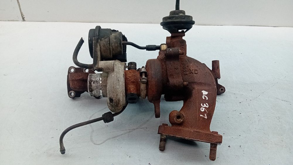 Turbo / compressor KIA Carens II (FJ)