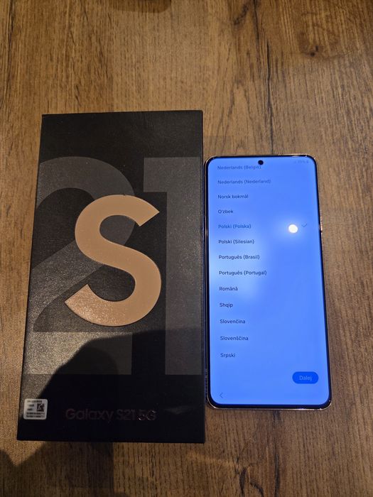 Samsung s21 z etui