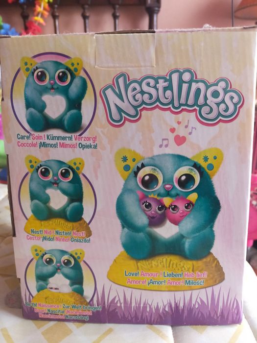 Boneco Interativo Nestlings