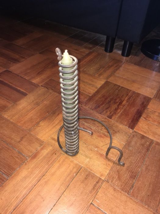 Castiçal ferro bom estado