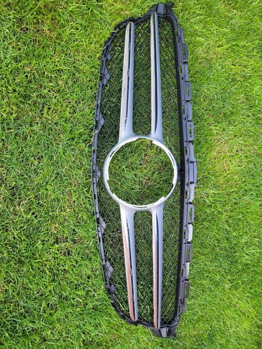 Grill Mercedes  W205
