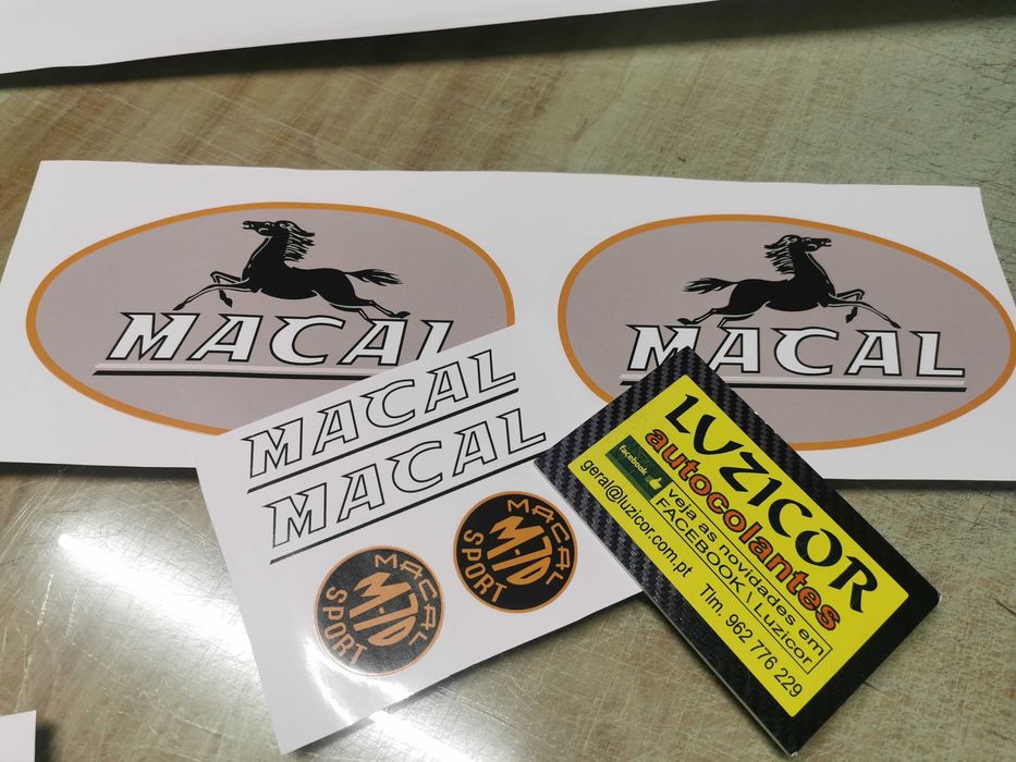 Autocolantes  Macal M70