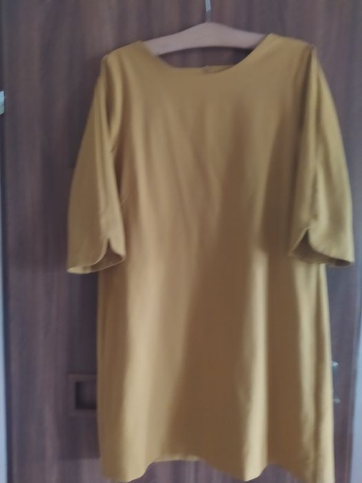 Bardzo ładna sukienka damska