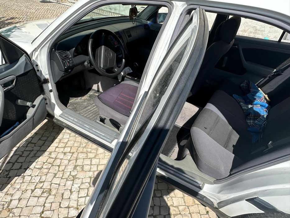 Mercedes c220 w202