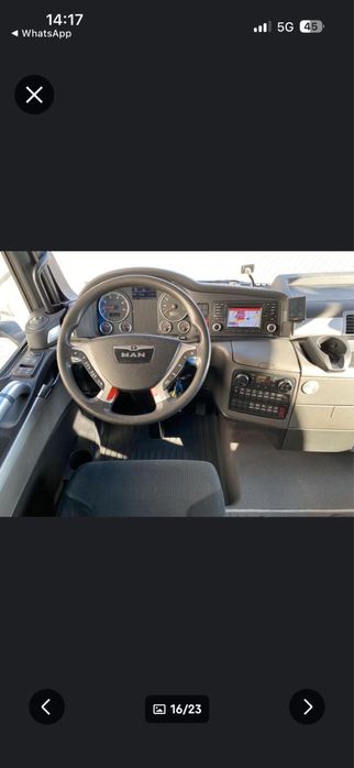 MAN TGX 18.400 com grua