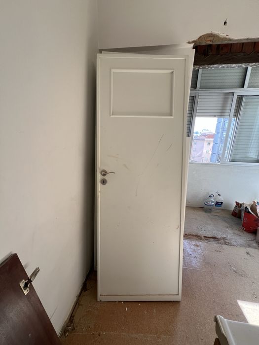 Vendo portas sss