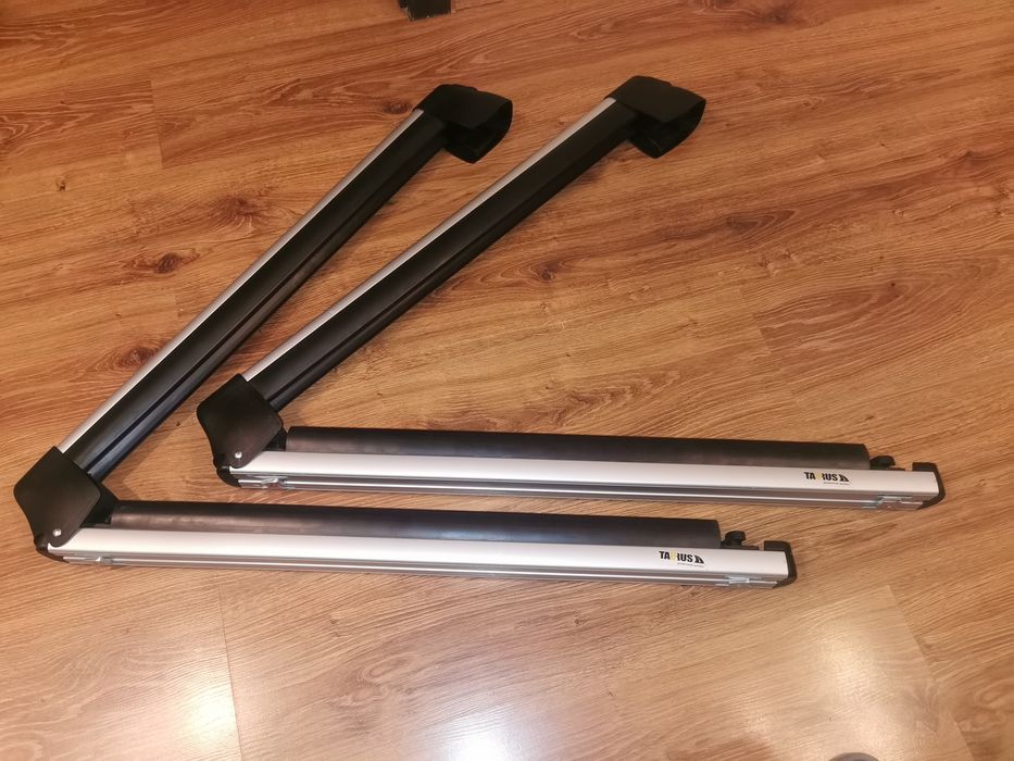 Bagażnik na narty TAURUS