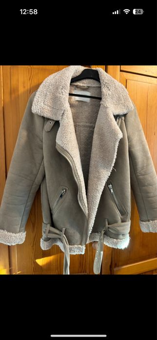 Kurtka ramoneska z ocieplanym kożuszkiem ZARA