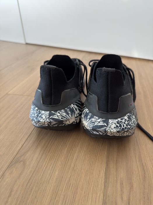 Sapatilhas Adidas Ultraboost 22