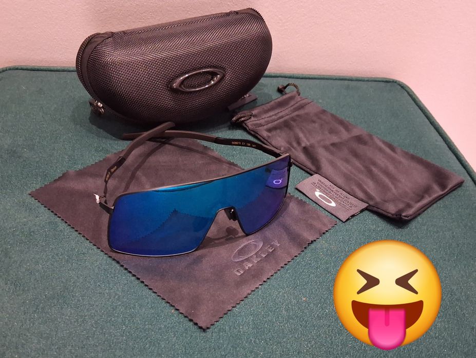 Okulary przeciwsłoneczne Oakley