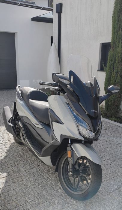 Honda Forza 125 apenas 6500km