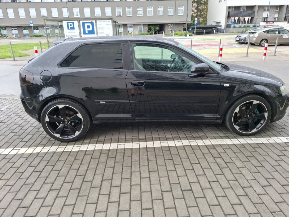 Audi A3 8P  S-line benzyna  2.0 FSI