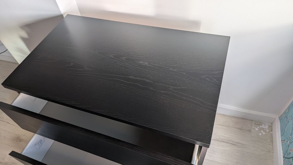 Cómoda IKEA MALM 3 Gavetas Preto-Castanho - Excelente Estado