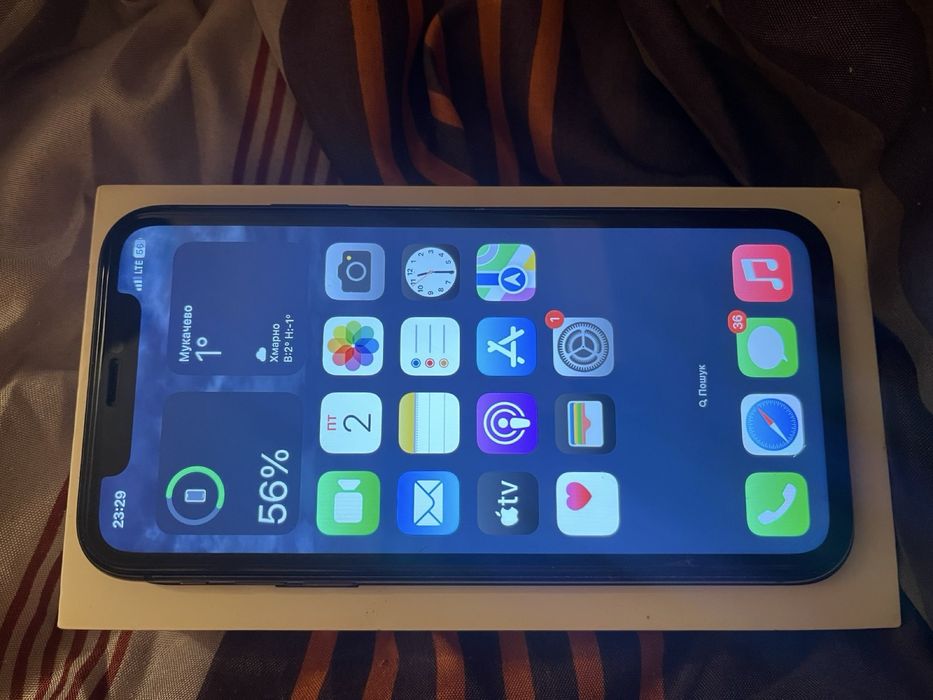 IPhone 11 , black,64GB