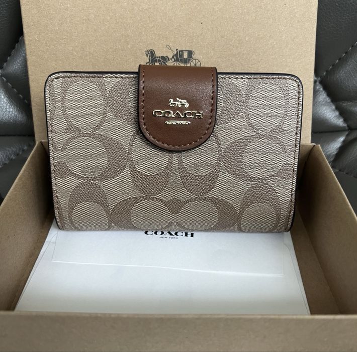 ЗНИЖКА! Гаманець Coach Corner Zip