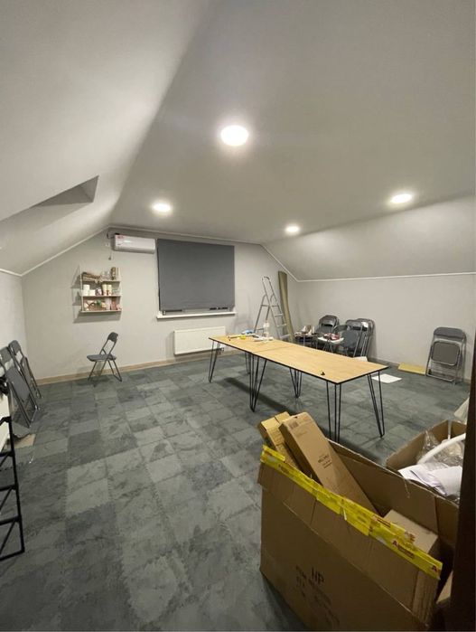 Боярка центр продаж офісу 4 кімнати і санвузол ЄВідновлення