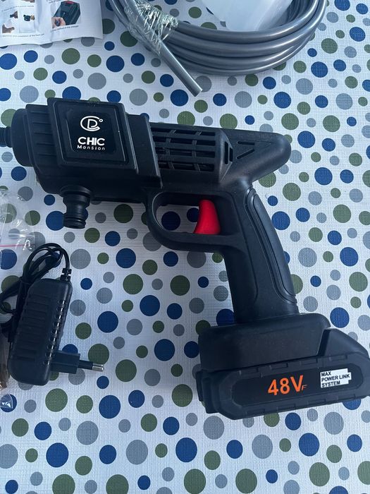 Pistola para limpeza auto