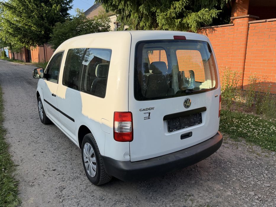 Продам Volkswagen Caddy для ЗСУ Пасажир Дизель з Німеччини
