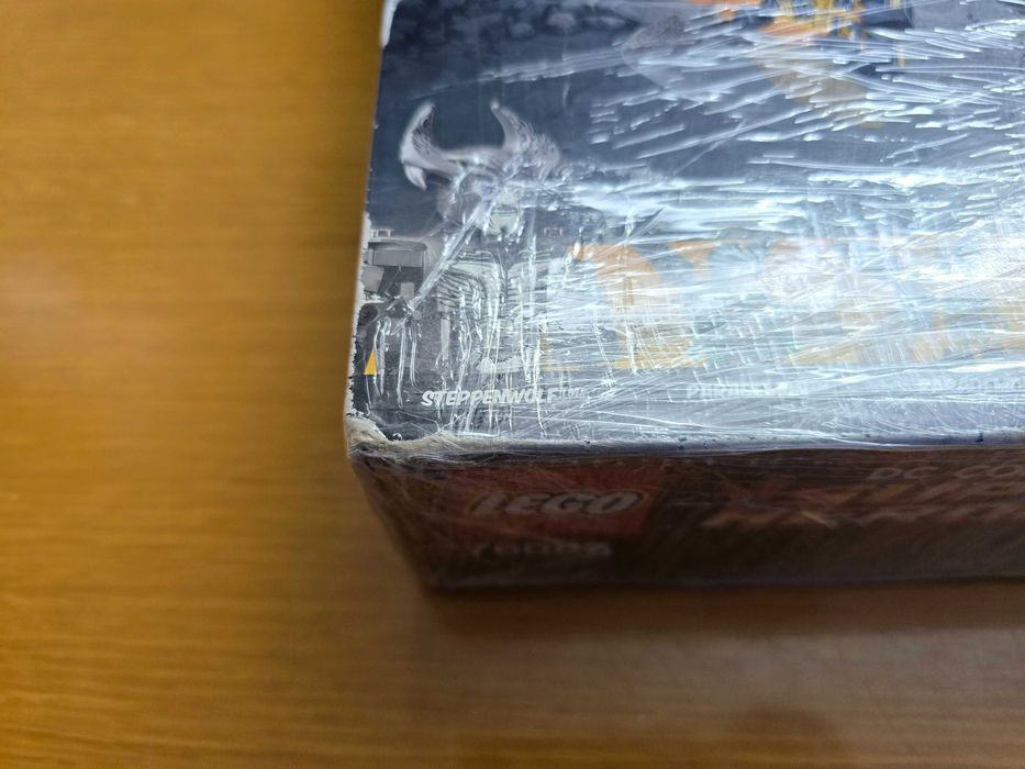 LEGO 76087 - Flying Fox Batmobile Airlift Attack