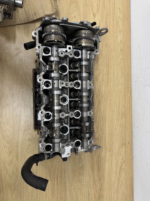 Glowica silnika, walki Mercedes C43AMG, GLE43AMG kompletna 3.0 V6 ben