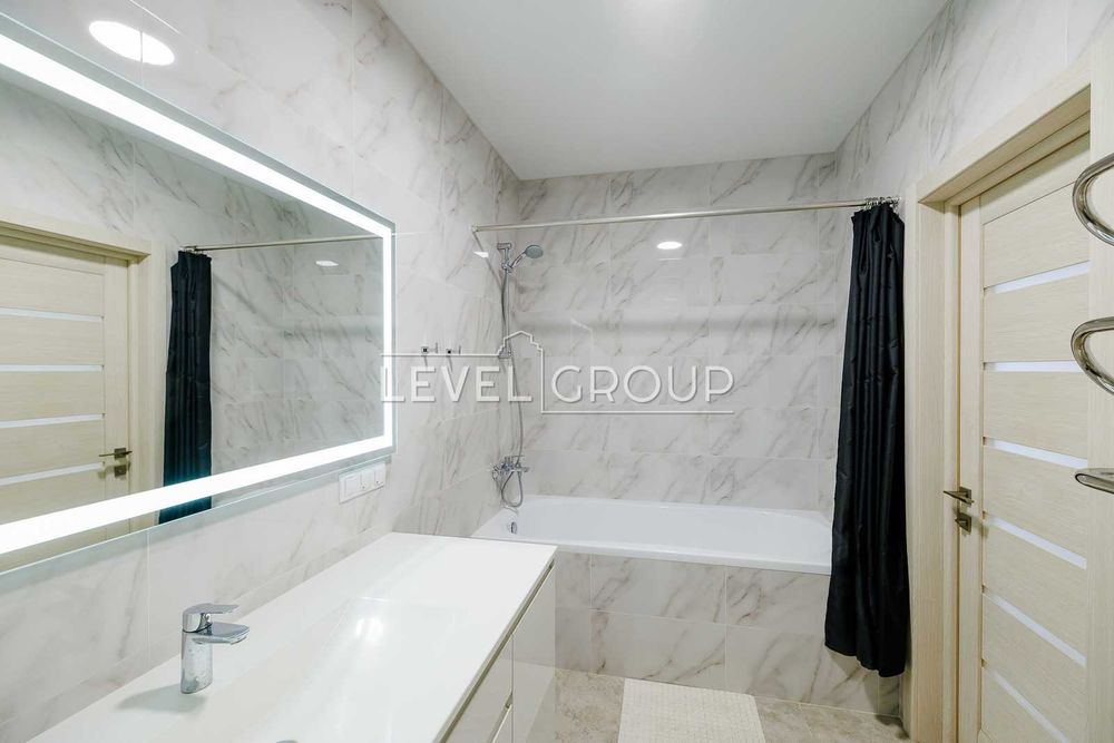 ОРЕНДА світлої кв, є ГЕНЕРАТОР, ЖК Лебединий, м.Харківська, Ревуцького