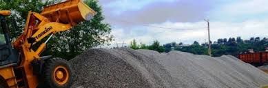 Продаж гранітного щебеню та відсіву.