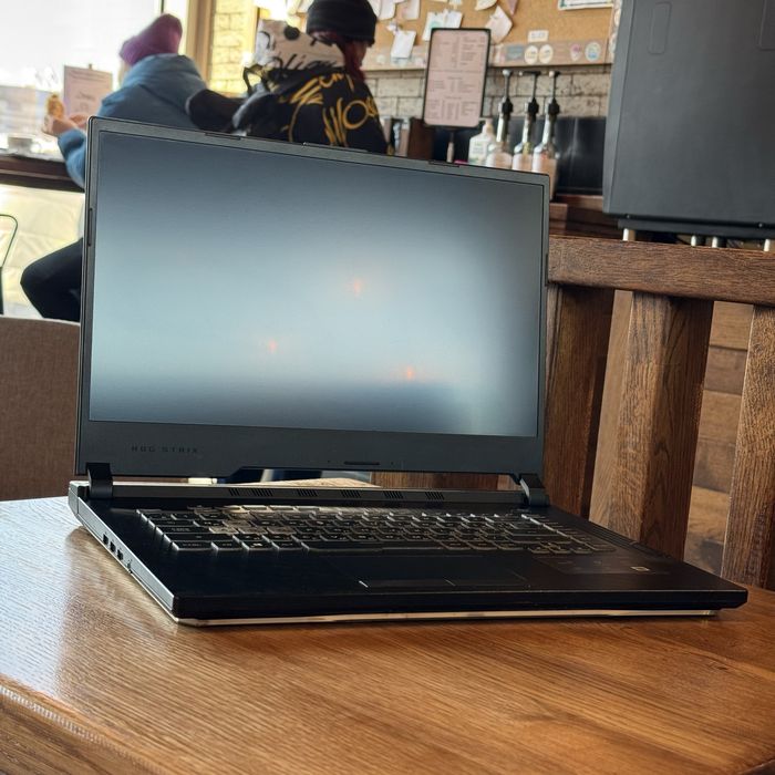 Ноутбук ASUS ROG