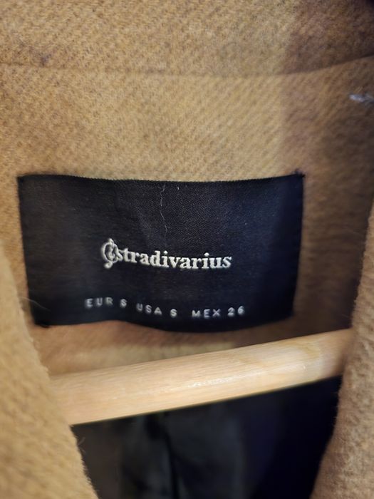 Stradivarius płaszcz camel 36