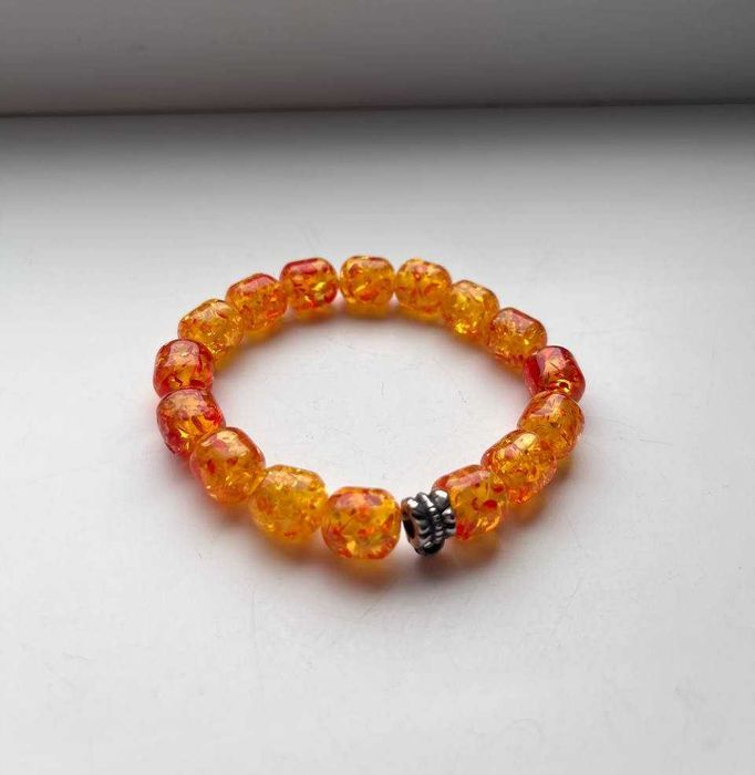 Красивый браслет янтарь бурштин р 17
