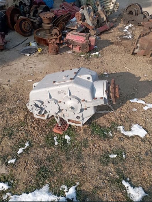 Редуктор бетона смесителя