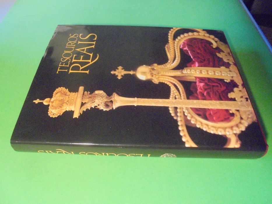 Godinho (Isabel Silveira); Royal Treasures