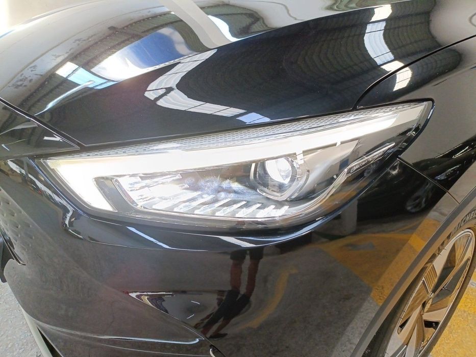 MG ZS EV 72.6 kWh Luxury