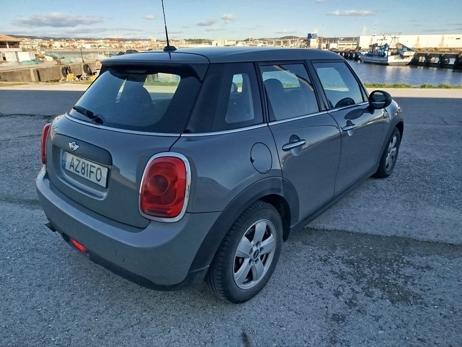Mini Cooper One (2015)