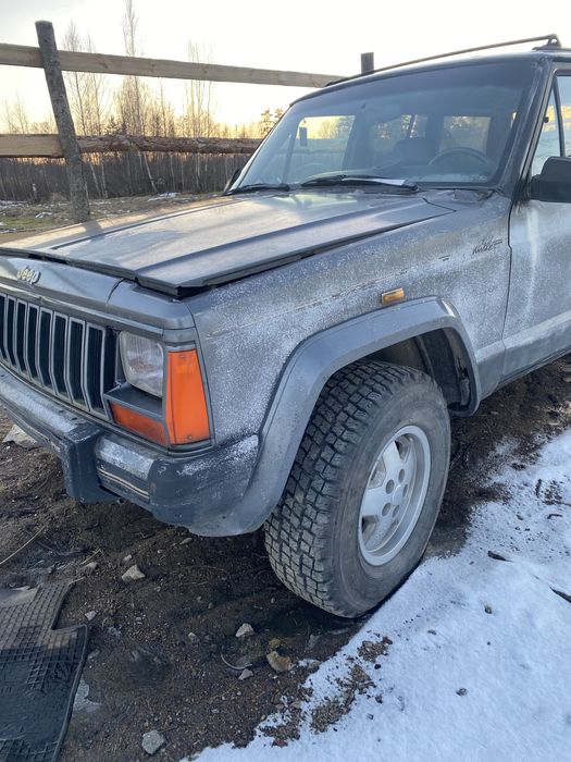 Передній телевізор чероки xj,zj,wj