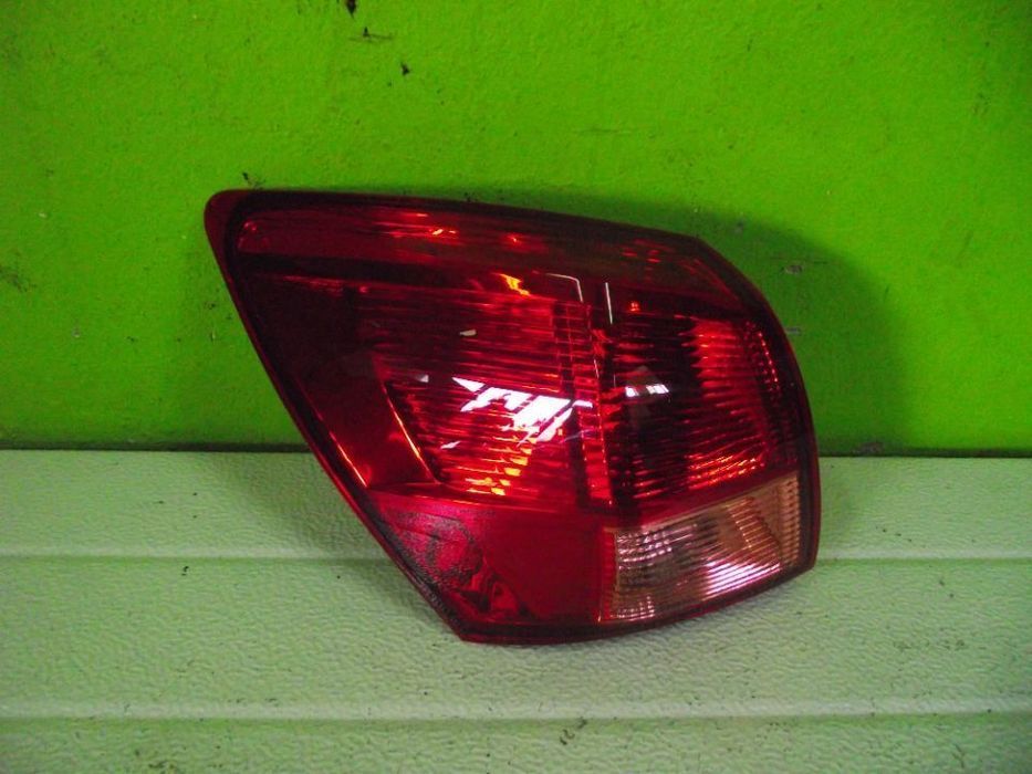 PEÇAS AUTO - Nissan Qashqai - 2007 / 2010 - Farolim de Trás Esquerdo