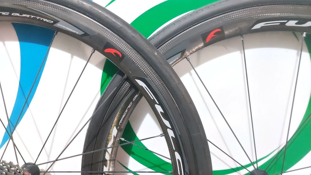 Rodas Fulcrun Racing Quatro  carbono