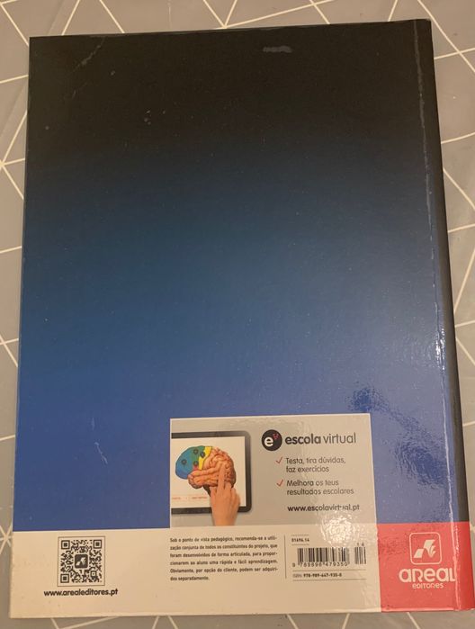 Manual de História, 12° Ano – P1, P2, P3 e Caderno de Atividades.