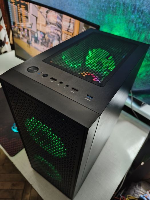Ігровий ПК Intel 10 ядер 3,5Ггц RX 570 8GB 16gb ddr4 ssd 512gb+