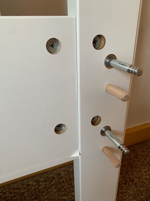 Cama 140x200 + Estrado + Colchão + Mesa Cabeceira - Modelo IKEA