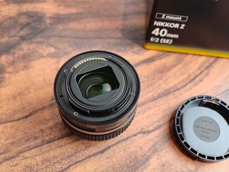 Objetiva Nikon Nikkor Z 40 mm f/2 SE
