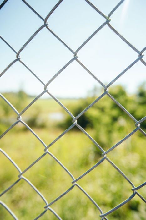 Сітка рабиця метал+ПВХ та оцинкована від виробника для огорожі