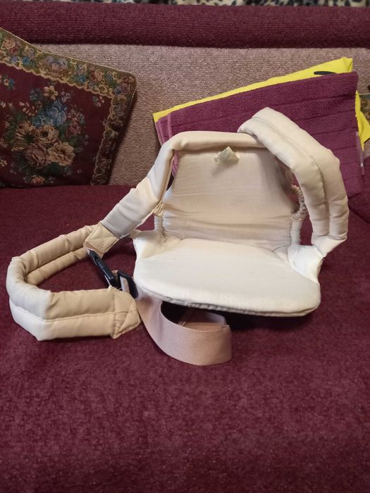 Для переносу дитини ергорюкзак "кенгурушка"