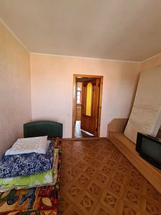 (13)  Продам красивый большой дом