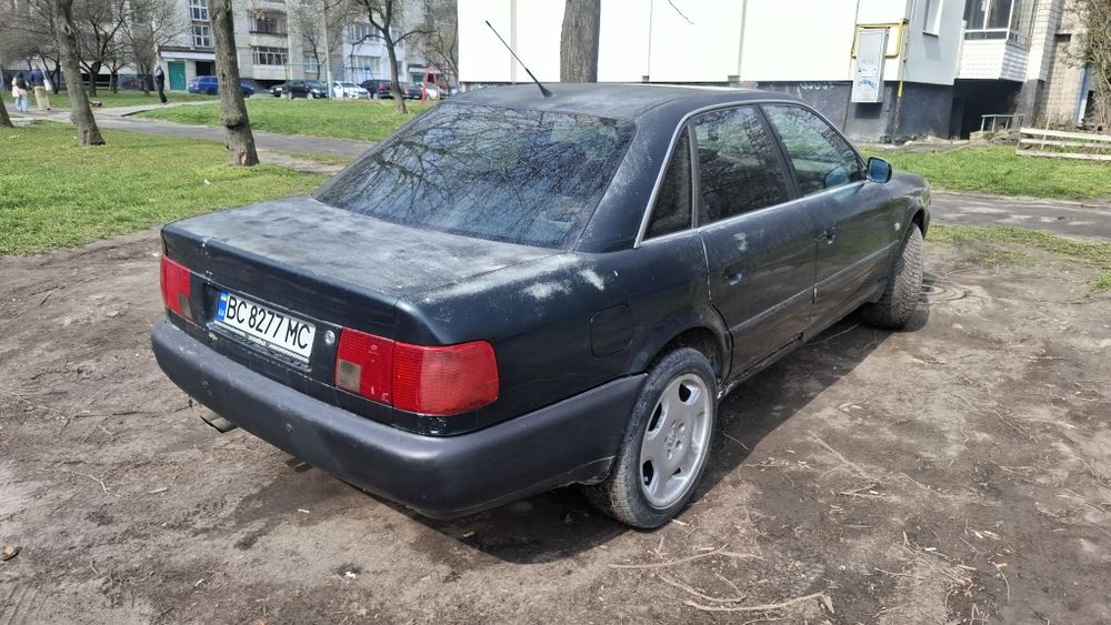 Продам Audi a6c4