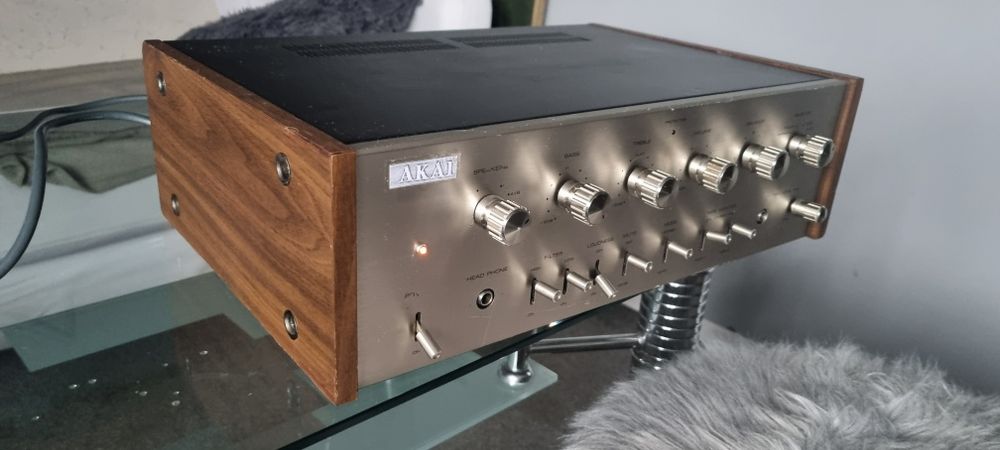 Wzmacniacz Akai aa5500audiofilski