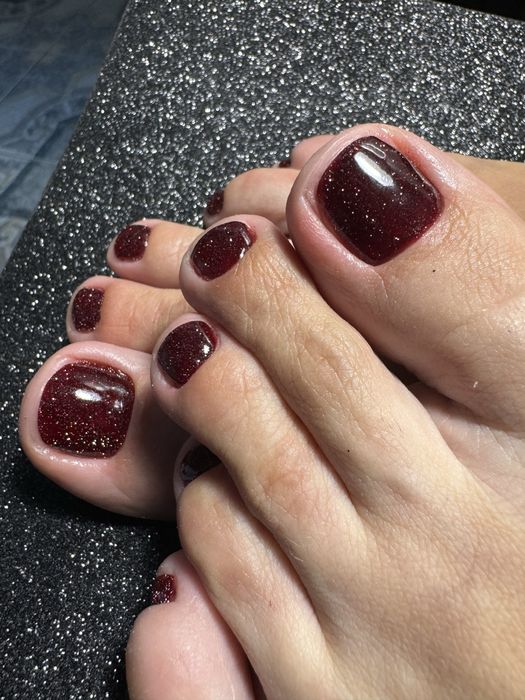 Манікюр Оболонь. Педикюр Оболонь.